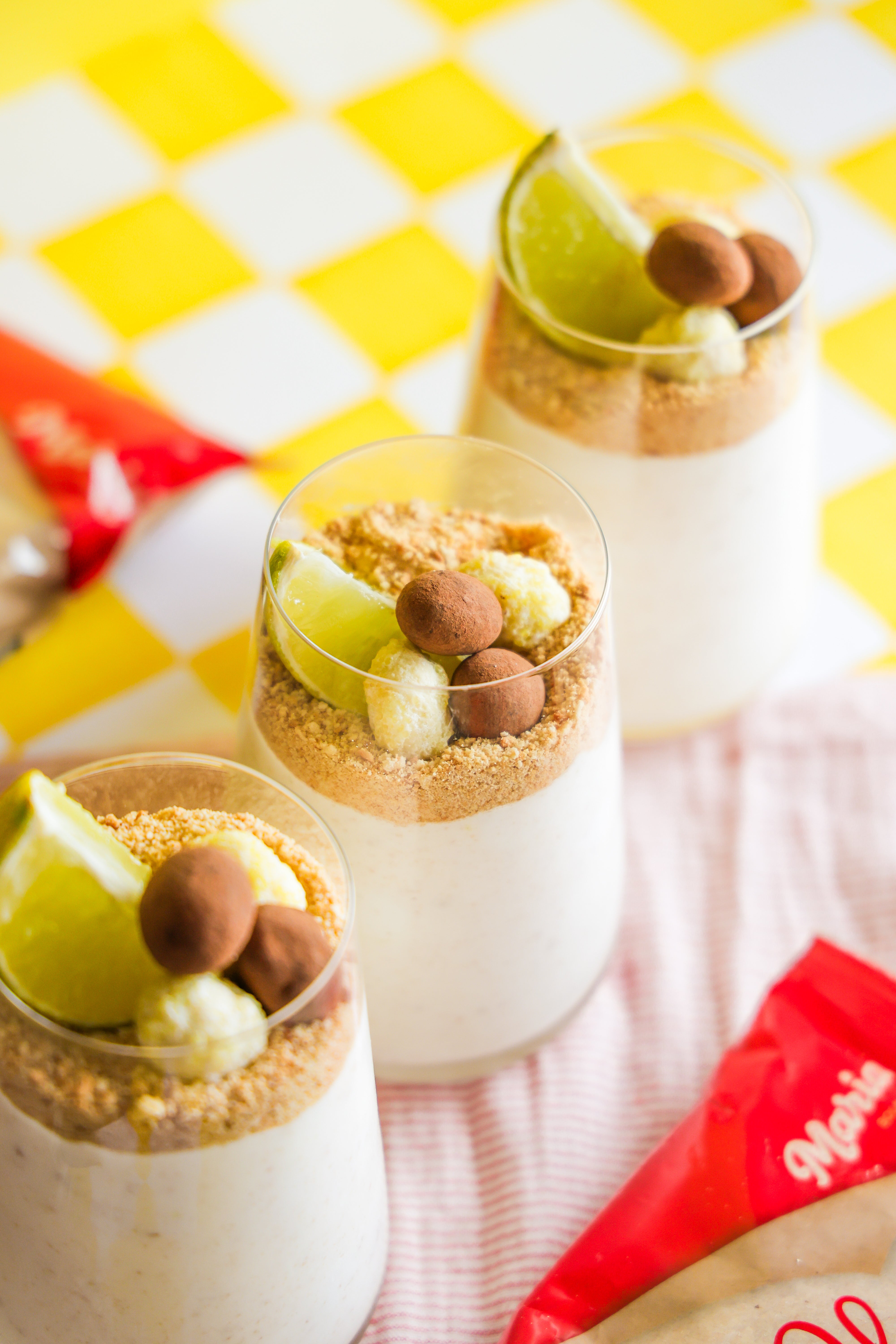Mousse de Lima com Bolacha Maria Moída